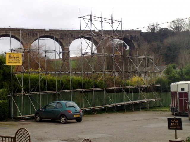 The scaffolding for the Pipers